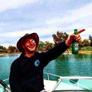 Meet your Posher, Cody